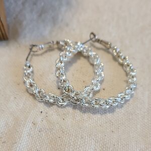 Unknown‎ Brand Silver Tone Hoop Stud Earrings Pre-owned Lobe Area Fashion